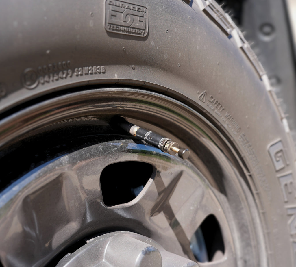 Adjustable ALL-TOP tyre deflators with storage pouch