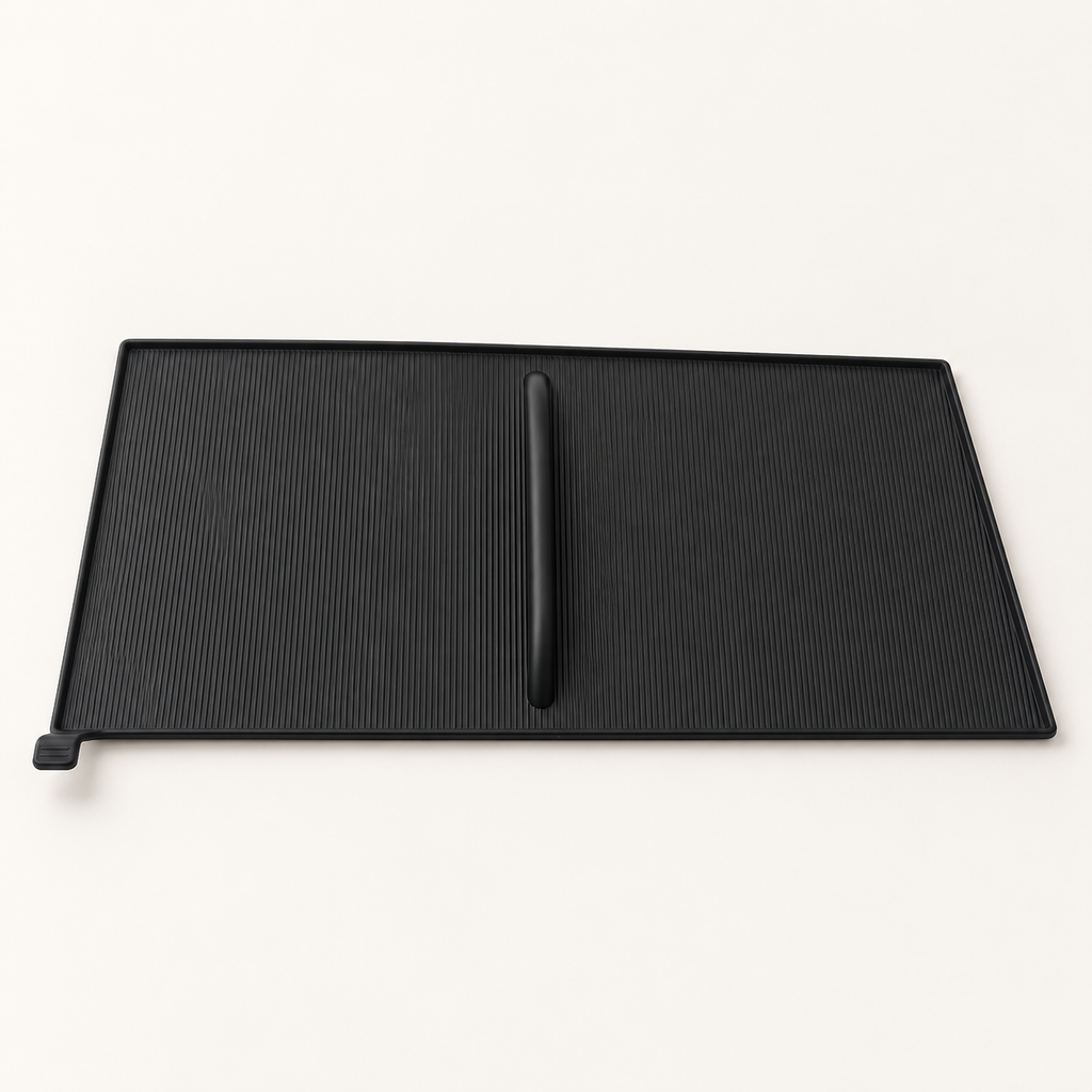 Upper glove box anti-slip mat for Ford Ranger Super Duty